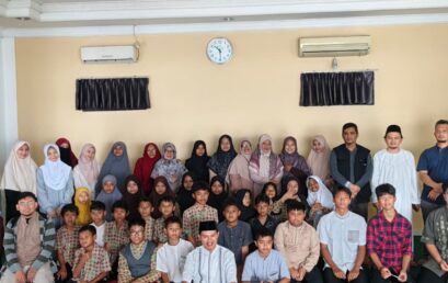 Edukasi Energi Terbarukan Kepada Siswa Sekolah Dasar melalui Modul Sel Surya